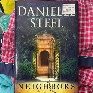 Danielle Steel. “Neighbors”
